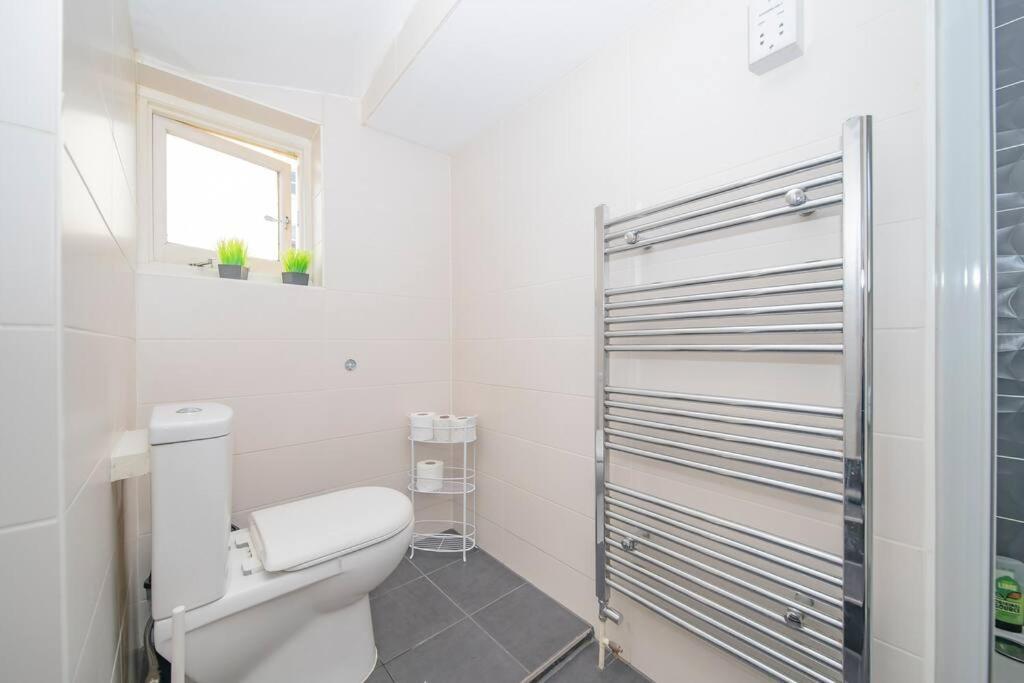 Flash Sales Offer - Any Week Day No Minimum Night Restrictions Central Hove 1 Bedroom Flat Bn38Bru02 Dış mekan fotoğraf